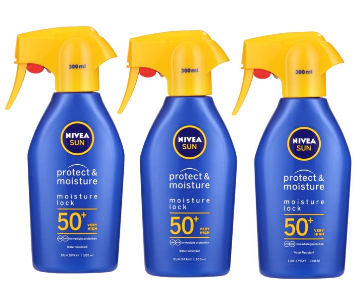 NIVEA Sun – Sun SPF50+ Protect & Moisture Spray (3 x 300ml)