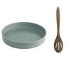 Jamie Oliver – Loose Base Round Cake Tin 20cm and Acacia Slotted Wooden Spoon Jamie Oliver – Loose Base Round Cake Tin 20cm and Acacia Slotted Wooden Spoon