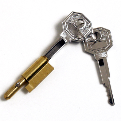 Key Hole Blocker Harvey Carded