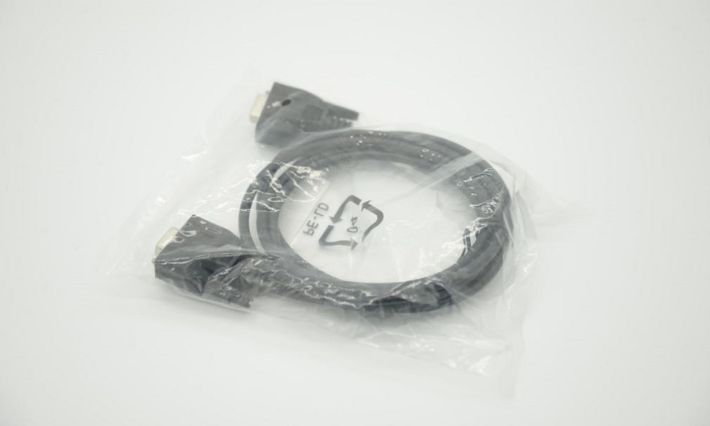 Gizzu 9 Pin RS232 2m Cable – Black