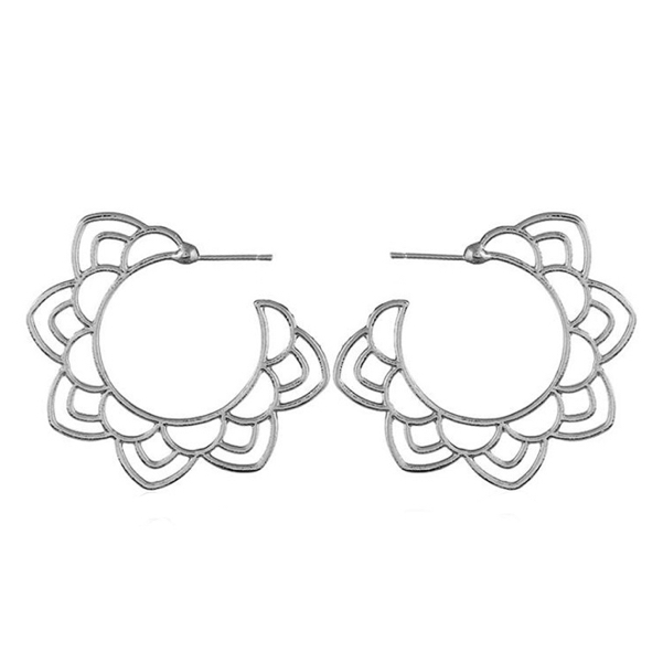We Heart This Silver Geometric Circle Earrings