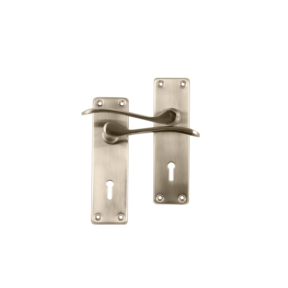 The Cabinet Shop – Lockset Sapphire Steel Handle 6″ – Satin Chrome
