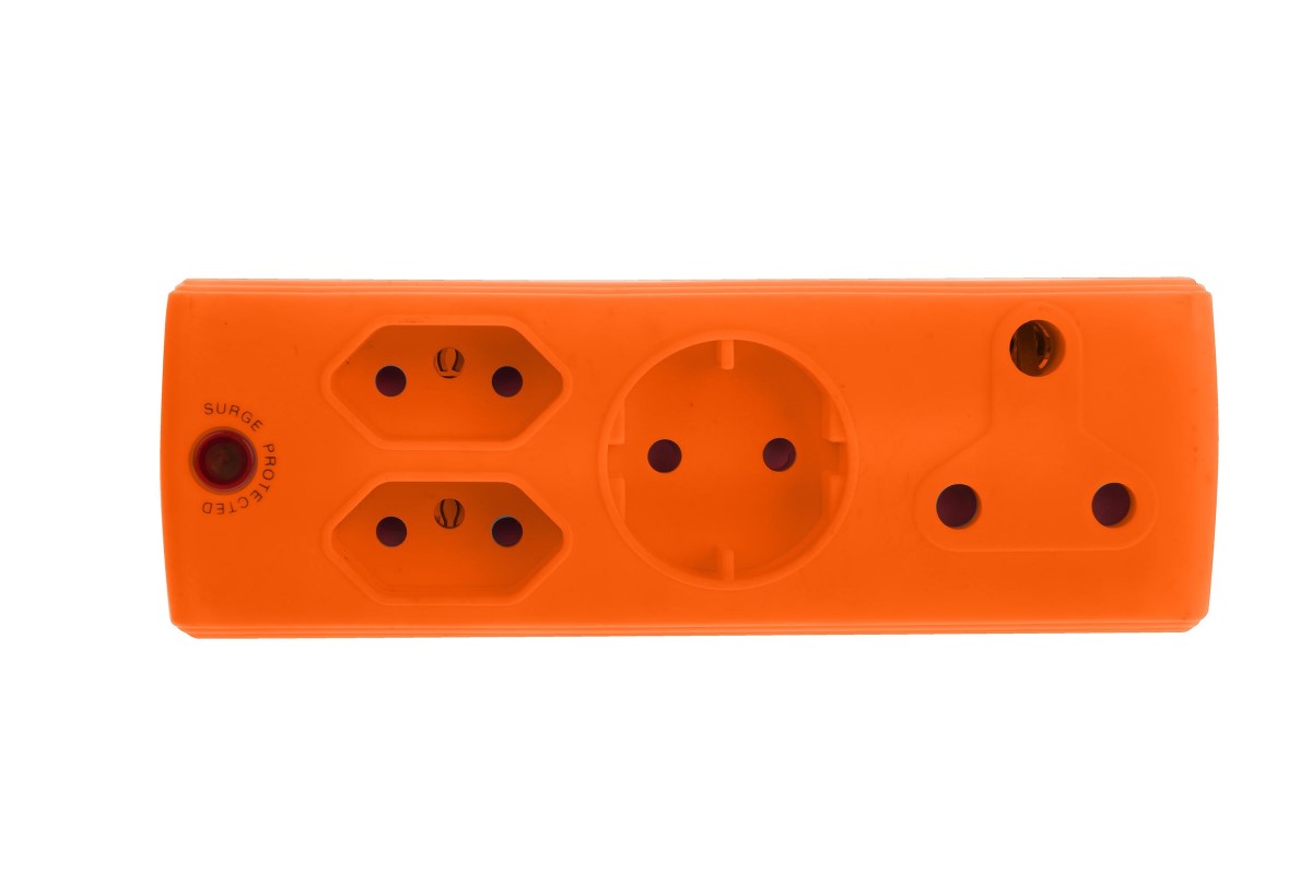 Electricmate 1 x 16amp + 2 x 3 Pin Euro + 1 x Schuko Adaptor Loose Orange
