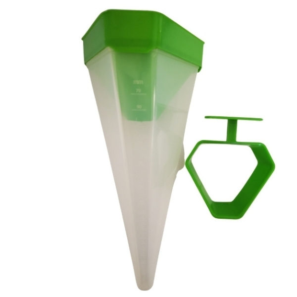 SourceDirect – Triangular Rain Gauge – Green (1000ml)