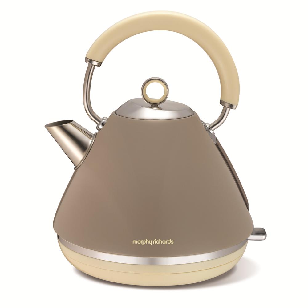 Morphy Richards – 1.7 Litre Accents Traditional Kettle – Barley