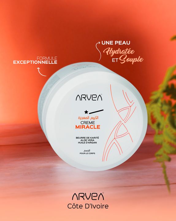 Dotée de sa texture riche en aloe Vera, huile d’argan et beurre de karité la crème miracle ARVEA hydrate et nourrit votre peau e… Dotée de sa texture riche en aloe Vera, huile d’argan et beurre de karité la crème miracle ARVEA hydrate et nourrit votre peau e…