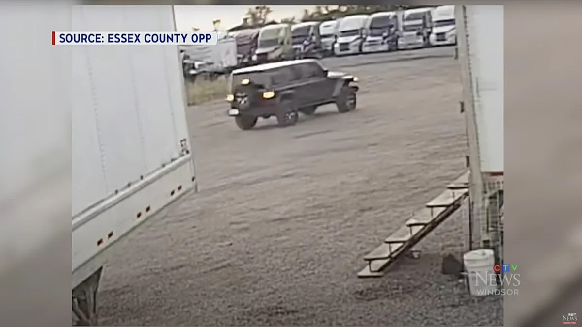 Guarding your chips, because someone stole a truck carrying $ 35,000 of declines and Salsa Guarding your chips, because someone stole a truck carrying $ 35,000 of declines and Salsa
