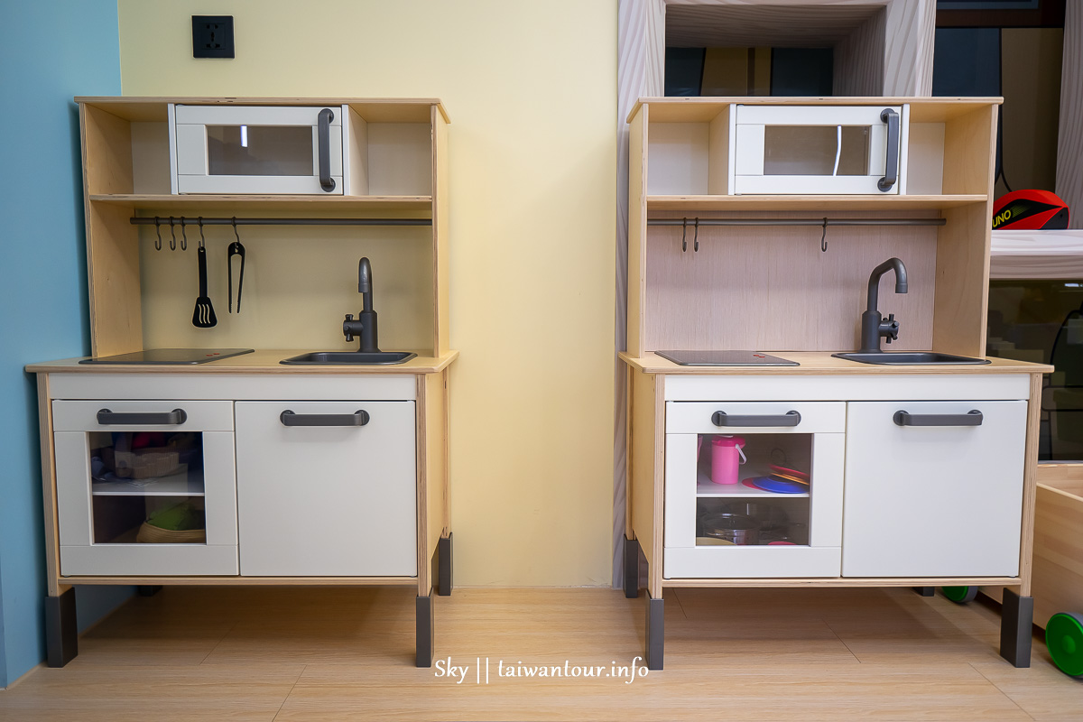 台中住宿推薦【水雲端旗艦概念旅館】游泳池.親子遊戲房.溜滑梯.KTV 台中住宿推薦【水雲端旗艦概念旅館】游泳池.親子遊戲房.溜滑梯.KTV