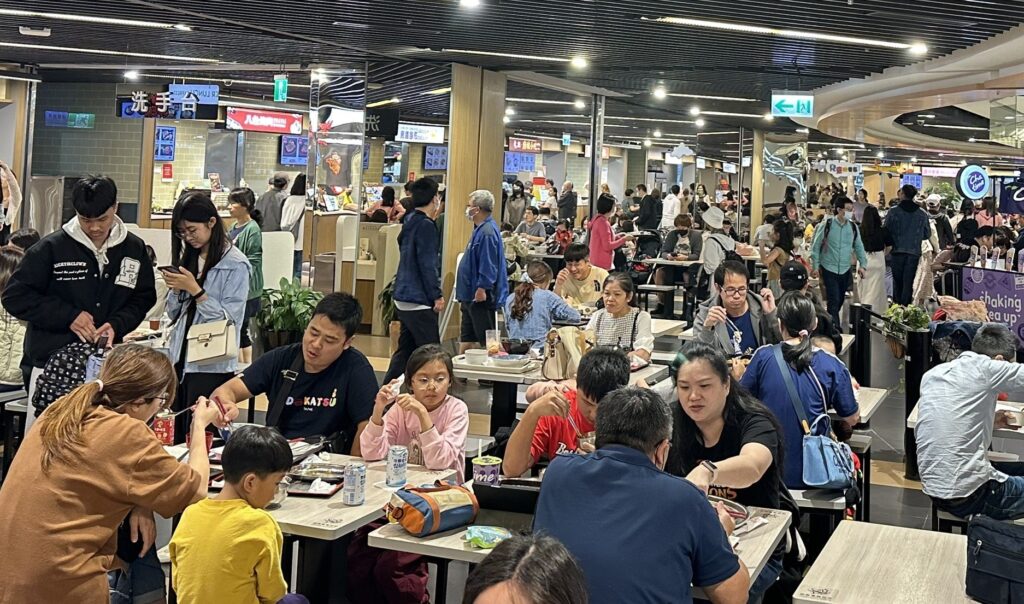 巨城BIG好刷超級369%登場 買到話題貨、嚐遍驚喜美食 1 11408071