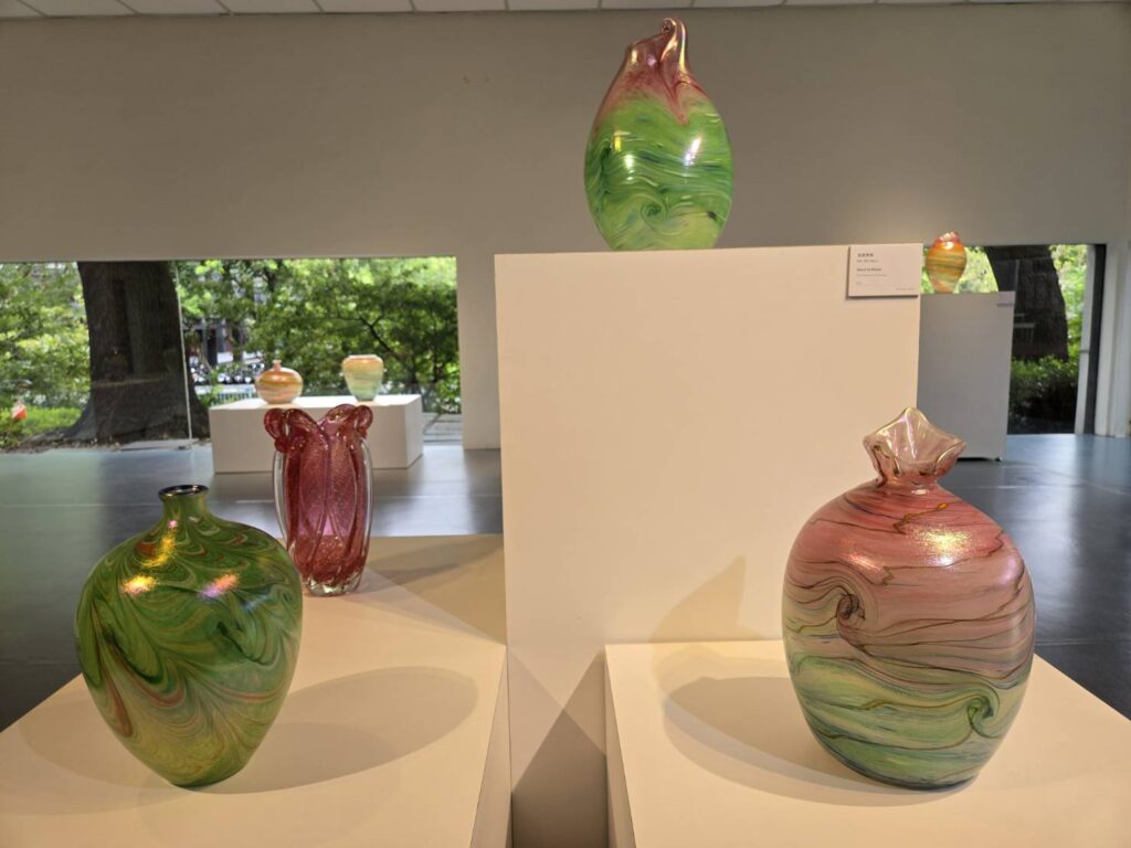 還原工法創作別無分號 邱文虎玻藝個展新竹玻工館璀璨登場 2 114080811