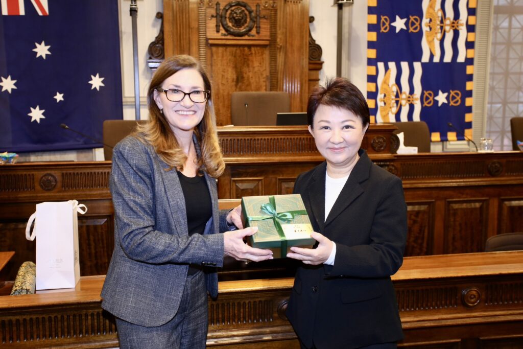 盧秀燕推台中城市特色 與布里斯本市長、議長相見歡 2 市長出訪澳洲布里斯本4