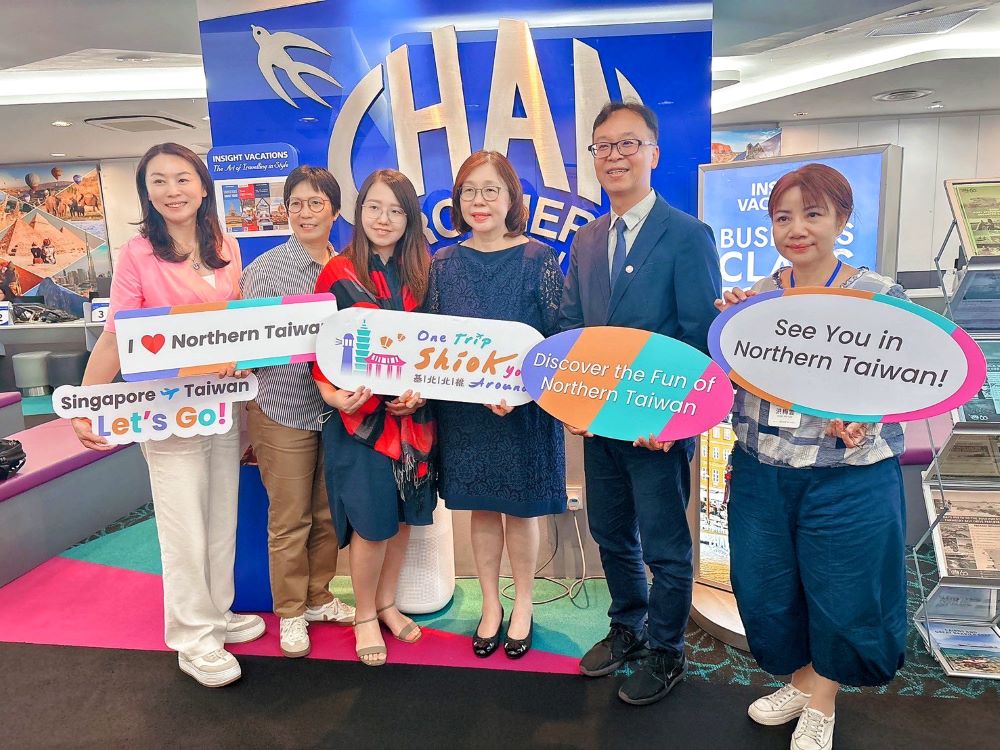 推展東南亞市場 基北北桃拜會星馬觀光龍頭 1 《圖說》新加坡曾兄弟旅行社亞洲區總經理Rosa Ho(右3)親自接待基北北桃4市觀光首長,右二新北觀旅局長楊宗珉。〈觀旅局提供〉
