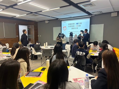 產官學聯手 新北《金融科技學習圈》 9月開課 2 《圖說》《金融科技學習圈》規劃主題工作坊,強化實戰力與應用能力,圖為資料照片。〈青年局提供〉