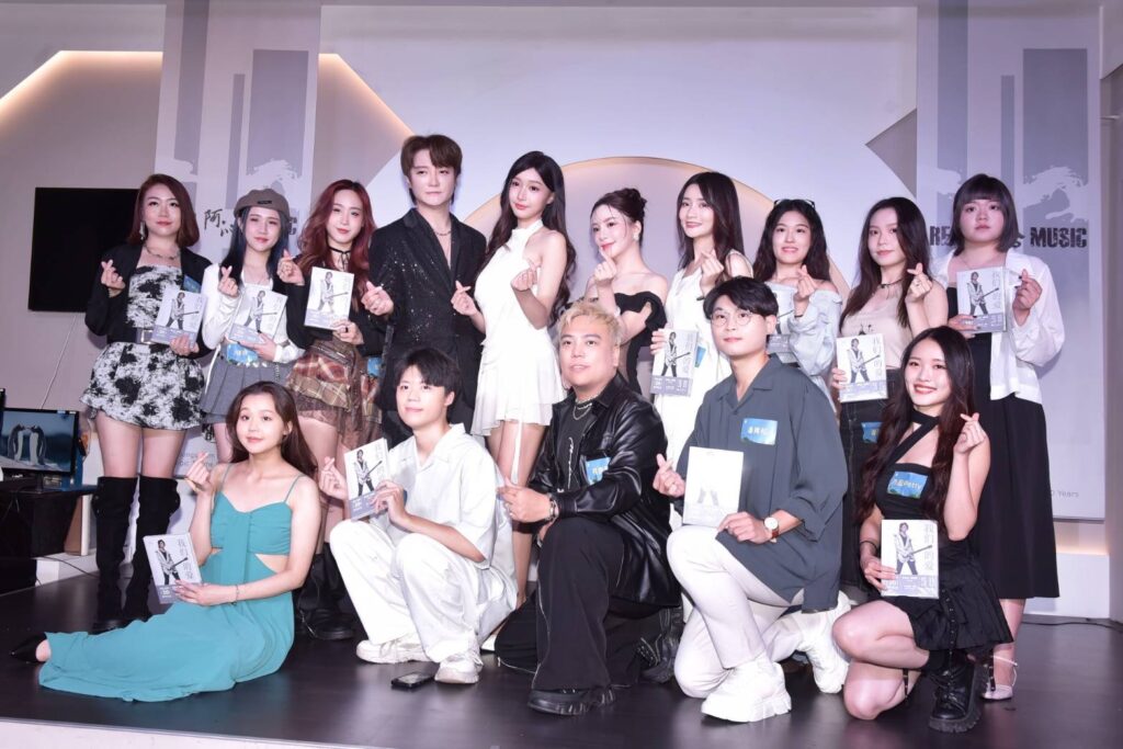 《一人一首阿沁REAL盃》歌唱大賽第二屆圓滿落幕 FANTASTIC MUSIC夢境音樂社打造下一代天后天王 9 S 196255828 0