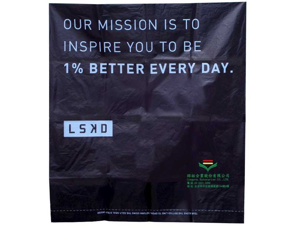 琮祐企業領航環保包裝材料革命 打造無毒可分解的綠色未來 開啟永續新篇章 2 ▲此產品達到其耐撞擠以及100 %的遮掩不透明,能夠保持在運作中不可破裂或損壞所需的品質及效果。(圖/琮祐企業提供)