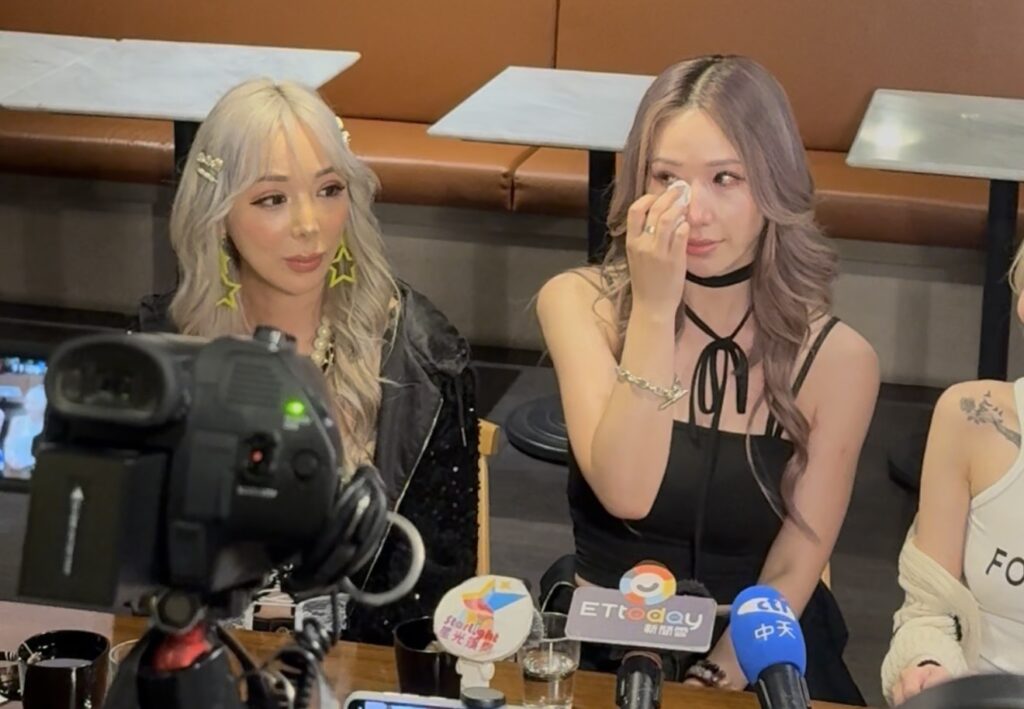 佐山愛落淚吐心聲!攜手廣瀨里緒菜、霜月るな舉辦BLACK DIAMOND三女神來台兩日粉絲限定見面會 21 S 219914314