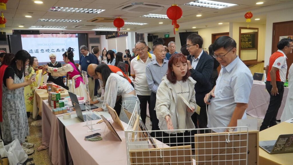 串流十年開新篇–臺北客家青年以創意連結新加坡 16 760200