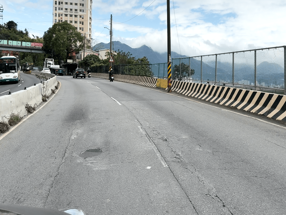 五股區成泰路三、四段銑鋪 9月5日起連續四天夜間改道通行 33 %E6%88%90%E6%B3%B0%E8%B7%AF%E4%B8%89%E5%9B%9B%E6%AE%B5%E9%8A%91%E9%8B%AA2