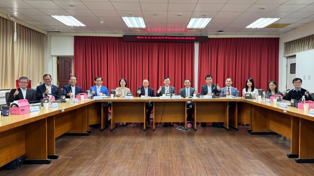 臺北大學第25屆傑出校友 將公開表彰獲選者的非凡成就與對社會的貢獻 39 a1