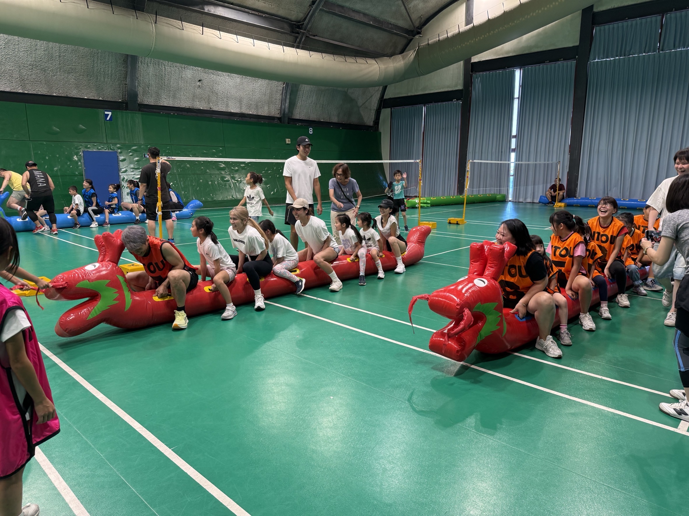 陸上家庭迷你馬拉松嗨翻海大體育館 3 C6CED693 C256 4B46 8B4F BC2F426F31D5