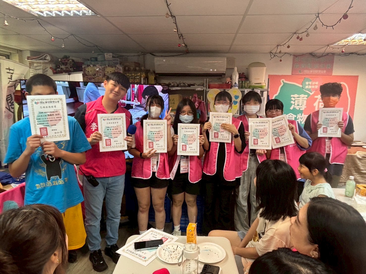 薄荷關懷協會「中秋送祝福 溫暖又幸福」物資傳遞公益活動 5 552297533 799221832468981 3850469723889697987 n