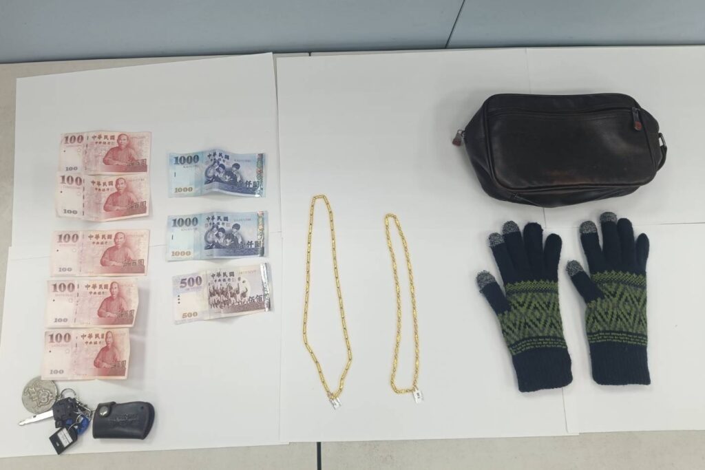 男子大膽搶銀樓 警迅速查緝到案 5 MEITU 20250924 215501595