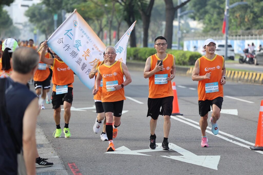 永慶盃路跑台中中央公園鳴槍 5000跑友熱血跑出健康與希望 3 114093042