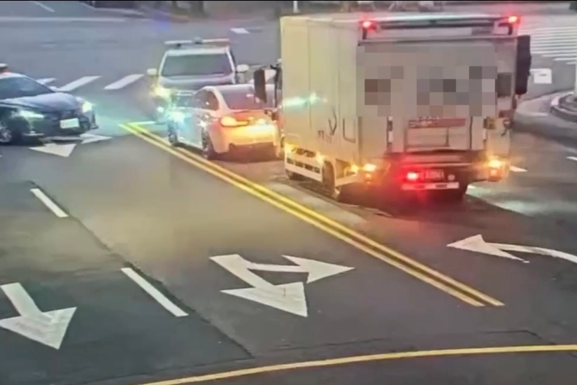 內湖勇警破窗逮衝撞醉漢 酒駕毒品ㄧ次抓 2 MEITU 20251005 103631911