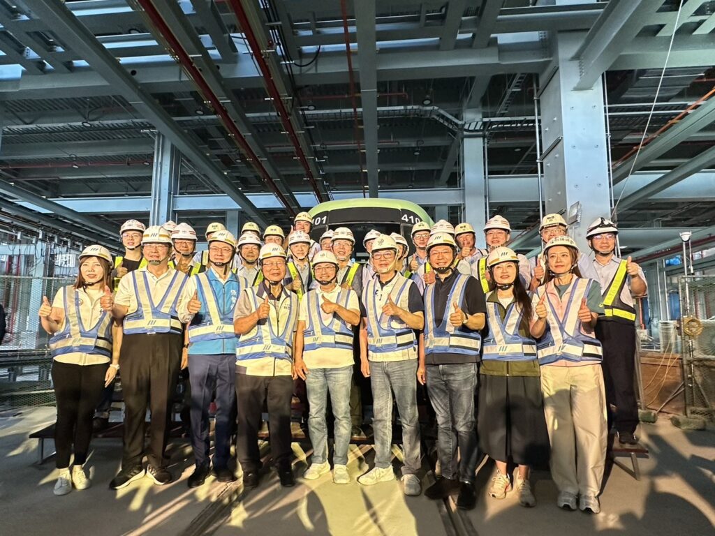 捷運萬大中和線拚2027完工 搭乘全線僅需14分鐘 14 %E8%90%AC%E5%A4%A7%E4%B8%AD%E5%92%8C%E7%B7%9A%E6%96%BD%E5%B7%A5%E5%9C%98%E9%9A%8A%E5%A4%A7%E5%90%88%E5%BD%B1