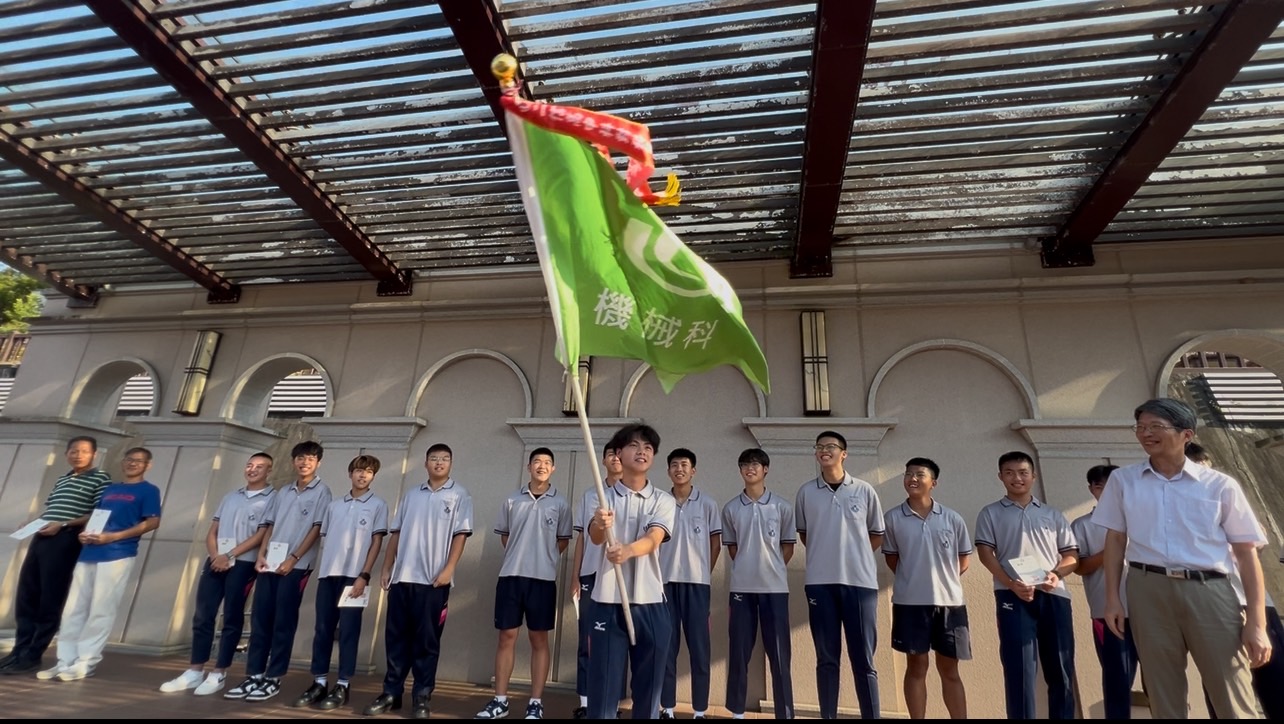 二信科籃頒獎 師生共享榮耀校長互勉發揮運動家精神鍛鍊體魄 12 S 130793476