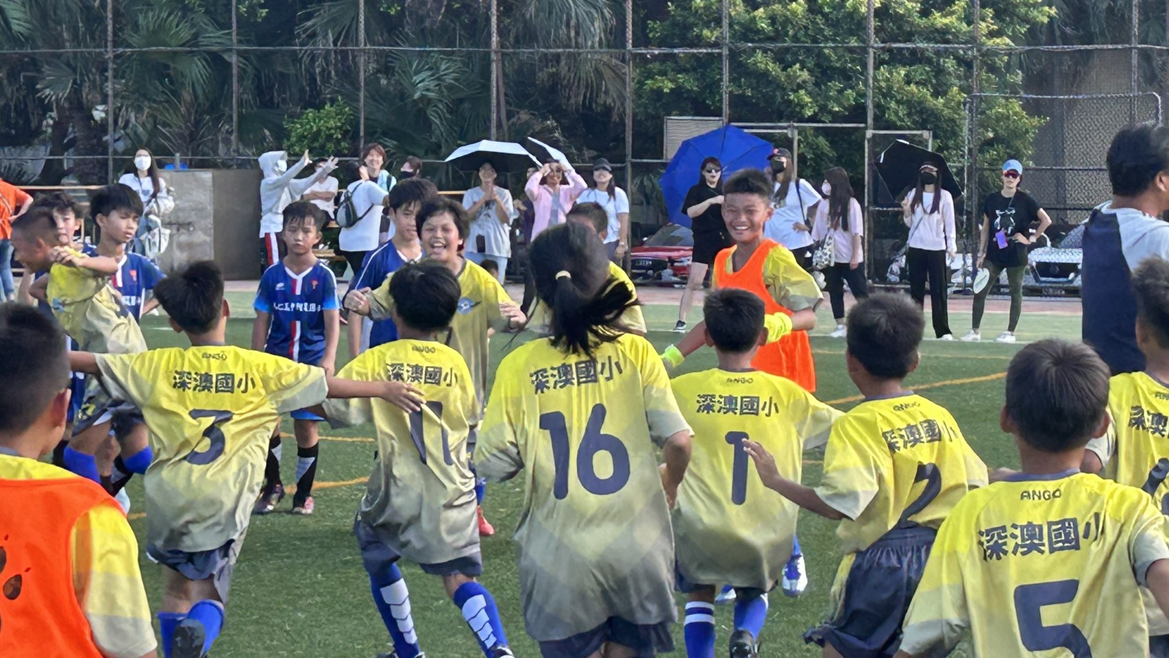 深澳國小勇奪基隆市海洋盃五人制足球賽U12冠軍 6 565091346 25222174507472105 922669126972061293 n