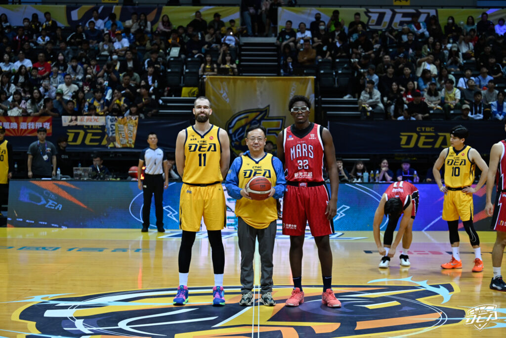 廉政署馮成署長開球 推廣運動誠信精神 讓運動環境更公平、美好 5 SUN6683 2 0 1024x683 1