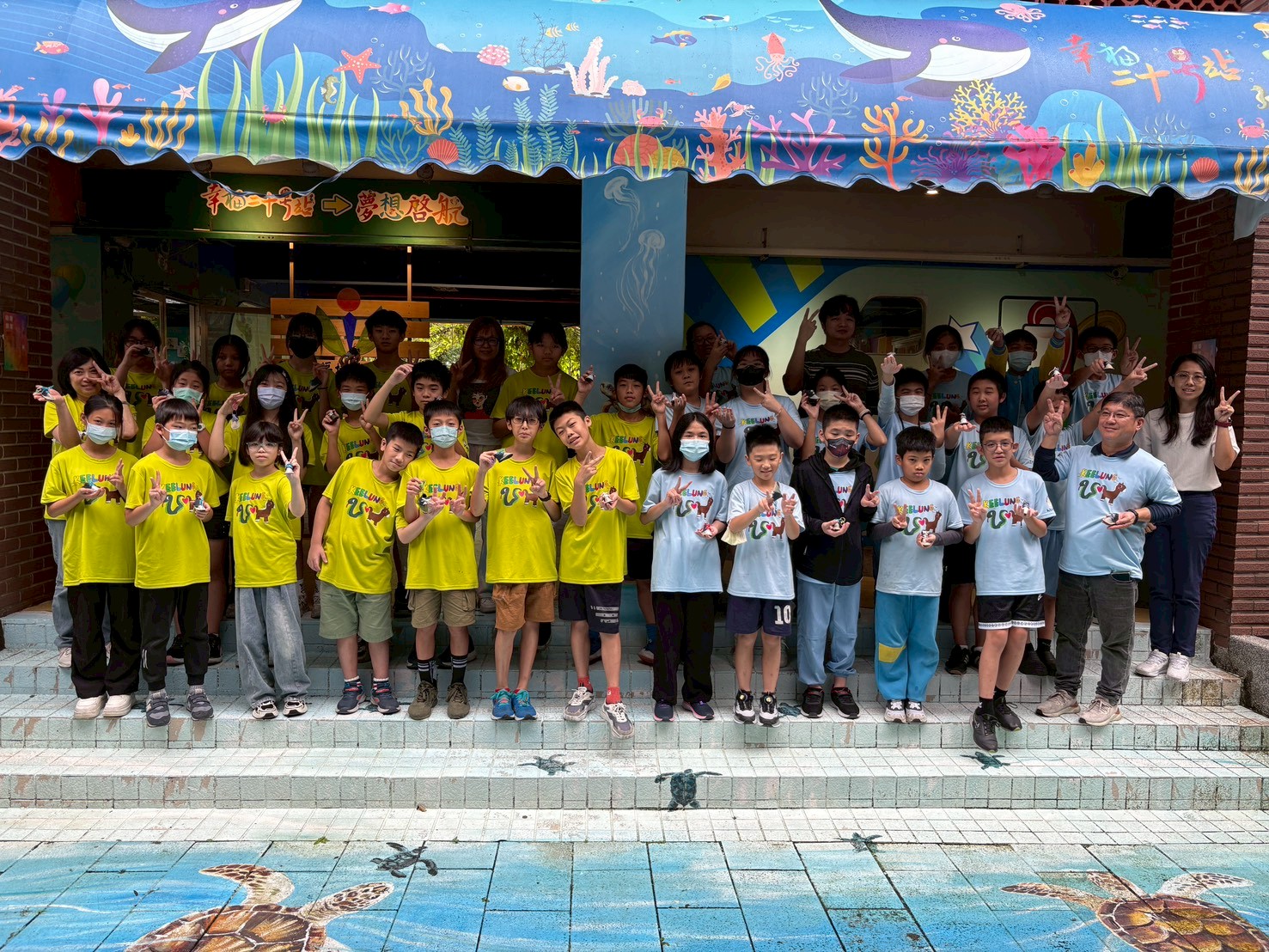 安樂國小赴明德國中體驗迷你鞋製作 傳承製鞋產業精神 6 576798362 1295582839270594 8389454007310192002 n