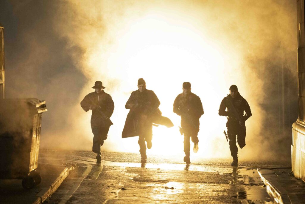 艾德格萊特打造終極動作鉅獻《逃亡遊戲》 葛倫鮑威爾化身硬漢挑戰極限 20 TRM 05739K 1024x683 1