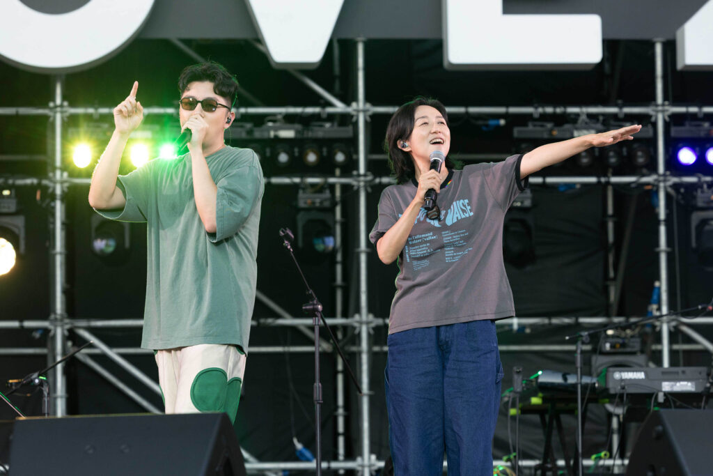 愛之日常7年最狂陣容!黃韻玲母子、萬芳壯女們、大組團聯盟全面炸場 5 %E9%BB%83%E9%9F%BB%E7%8E%B2x%E6%B5%AA%E6%BC%AB%E9%87%8C 1024x683 1