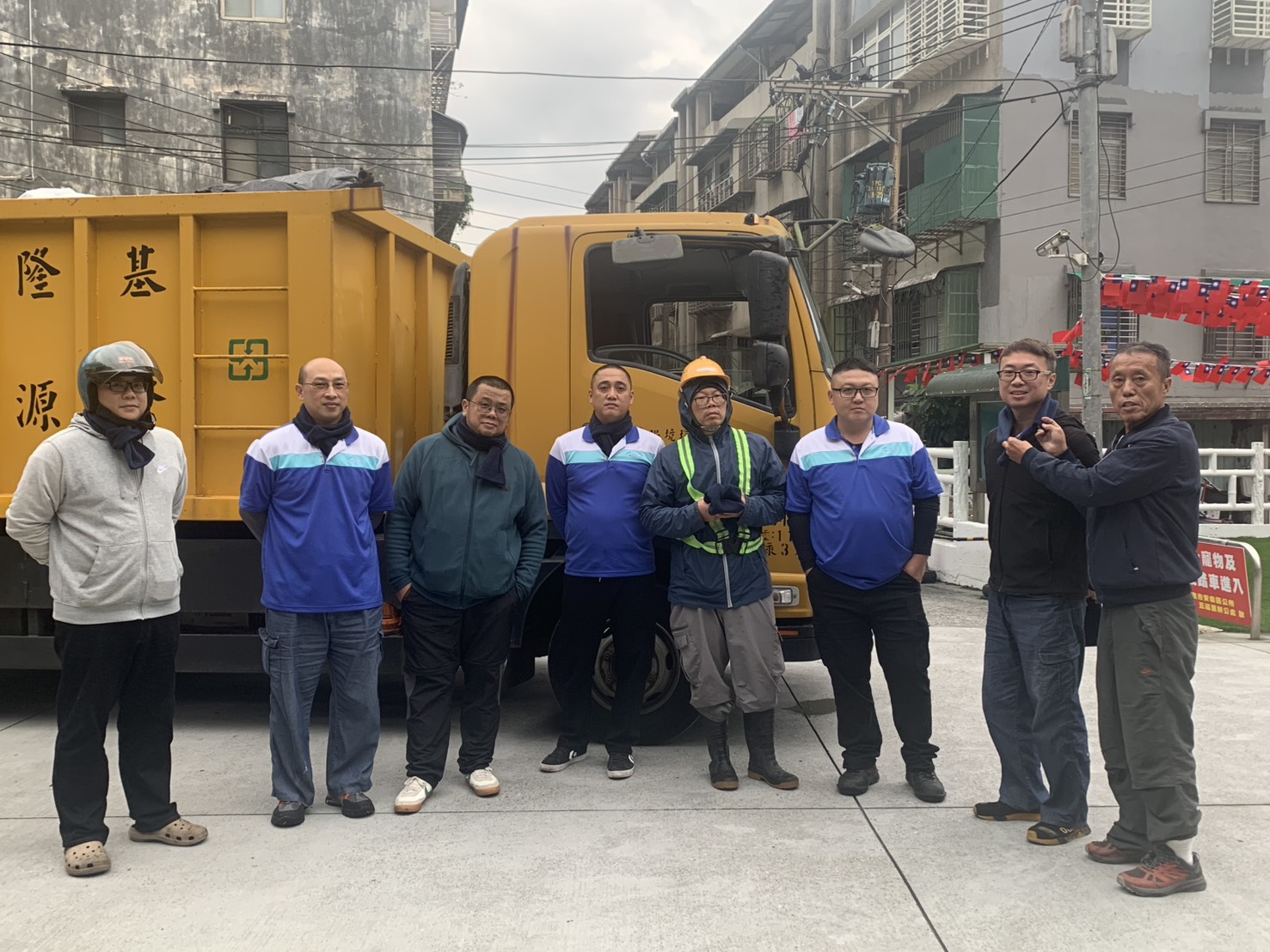 五福里送暖心打造幸福社區推動「有愛城市」願景再前進 16 S 65962001