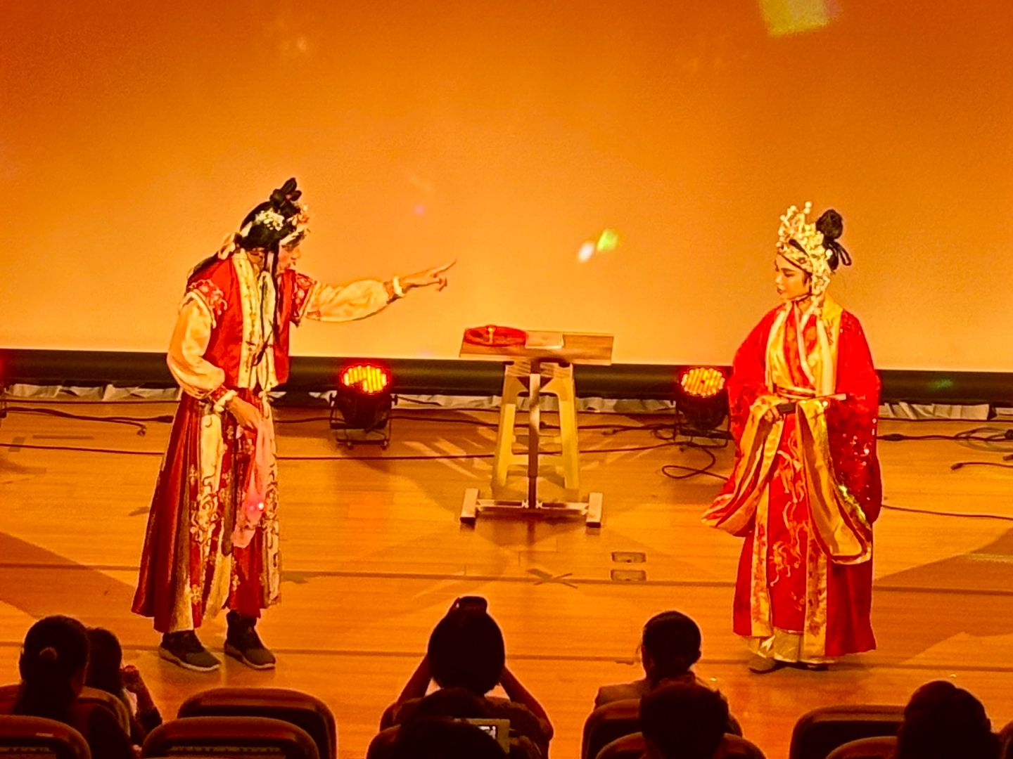 臺北大學越籍生唱歌仔戲 為校園帶來更多動人的故事 14 S 39526440