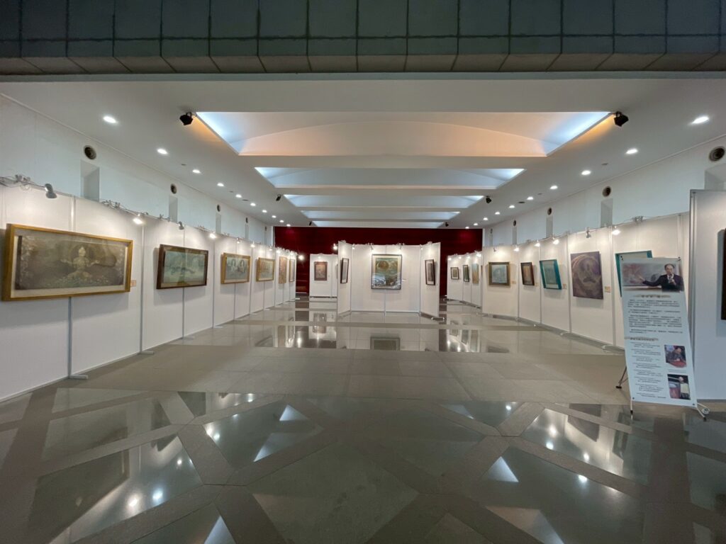 華嚴光華.膠彩新境──陳俊吉《華藏嚴飾》當代佛畫創作展隆重登場 22 S 73383973