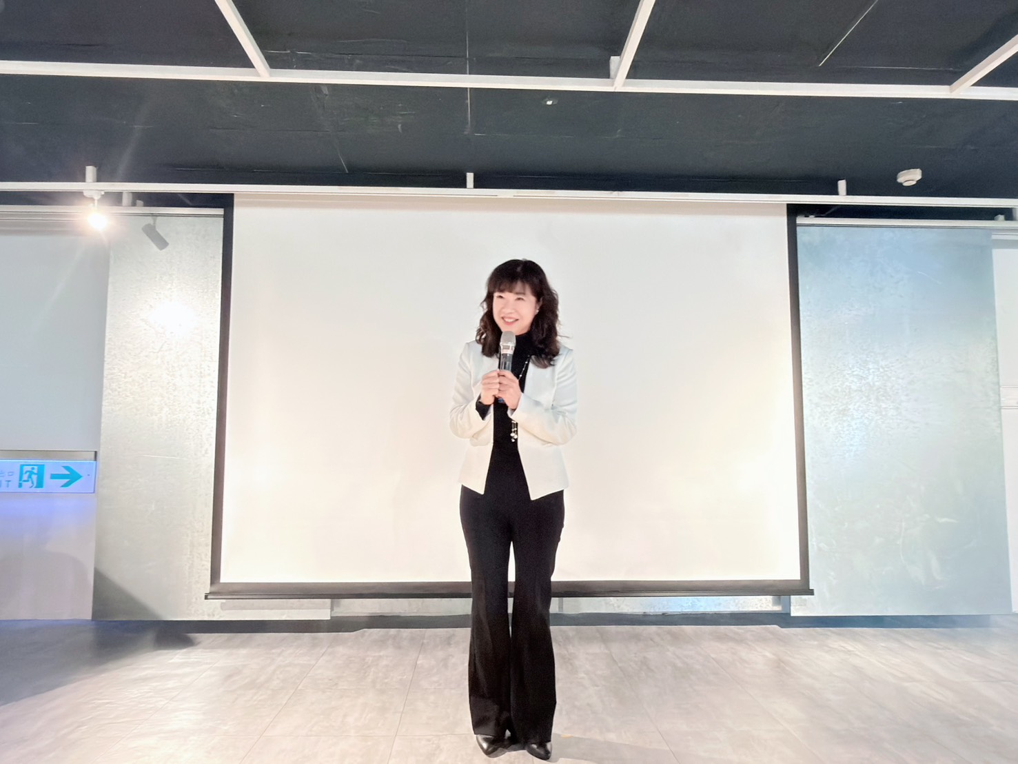 新北市推動產業淨零轉型成果亮眼 助30位學員取得碳盤查證照8家企業實戰輔導 22 %E7%B6%93%E7%99%BC%E5%B1%80%E9%95%B7%E7%9B%9B%E7%AD%B1%E8%93%89%E8%A1%A8%E7%A4%BA%E7%A2%B3%E7%9B%A4%E6%9F%A5%E5%B7%B2%E6%88%90%E7%82%BA%E5%9C%8B%E9%9A%9B%E5%B8%82%E5%A0%B4%E5%85%A5%E5%A0%B4%E9%96%80%E6%AA%BB%E4%BC%81%E6%A5%AD%E8%8B%A5%E8%83%BD%E6%8E%8C%E6%8F%A1%E7%A2%B3%E8%B6%B3%E8%B7%A1%E6%95%B8%E6%93%9A%E5%B0%87%E5%9C%A8%E6%8B%93%E5%B1%95%E6%AD%90%E7%9B%9F%E5%B8%82%E5%A0%B4%E6%8E%A5%E8%BB%8C%E5%9C%8B%E9%9A%9B%E4%BE%9B%E6%87%89%E9%8F%88%E4%B8%AD%E5%8D%A0%E5%BE%97%E5%85%88%E6%A9%9F