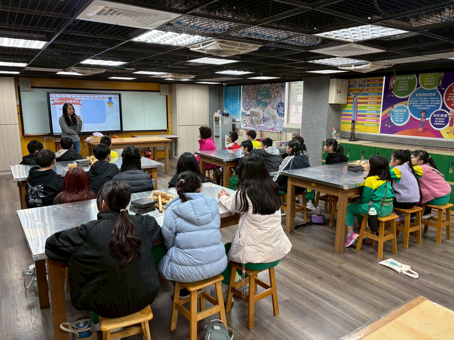 明德國中職探中心傳承製鞋技藝創新幸福產業 24 594072659 1319140026914875 827648492337437958 n