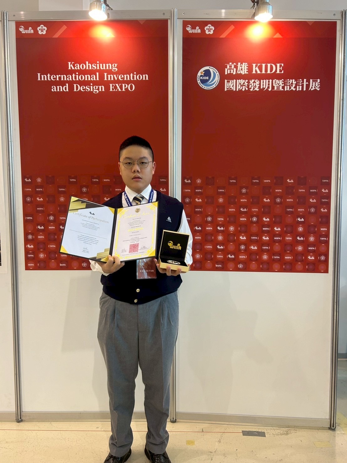 張允睿勇敢選擇自己所愛「用愛發光」 8 S 238927964