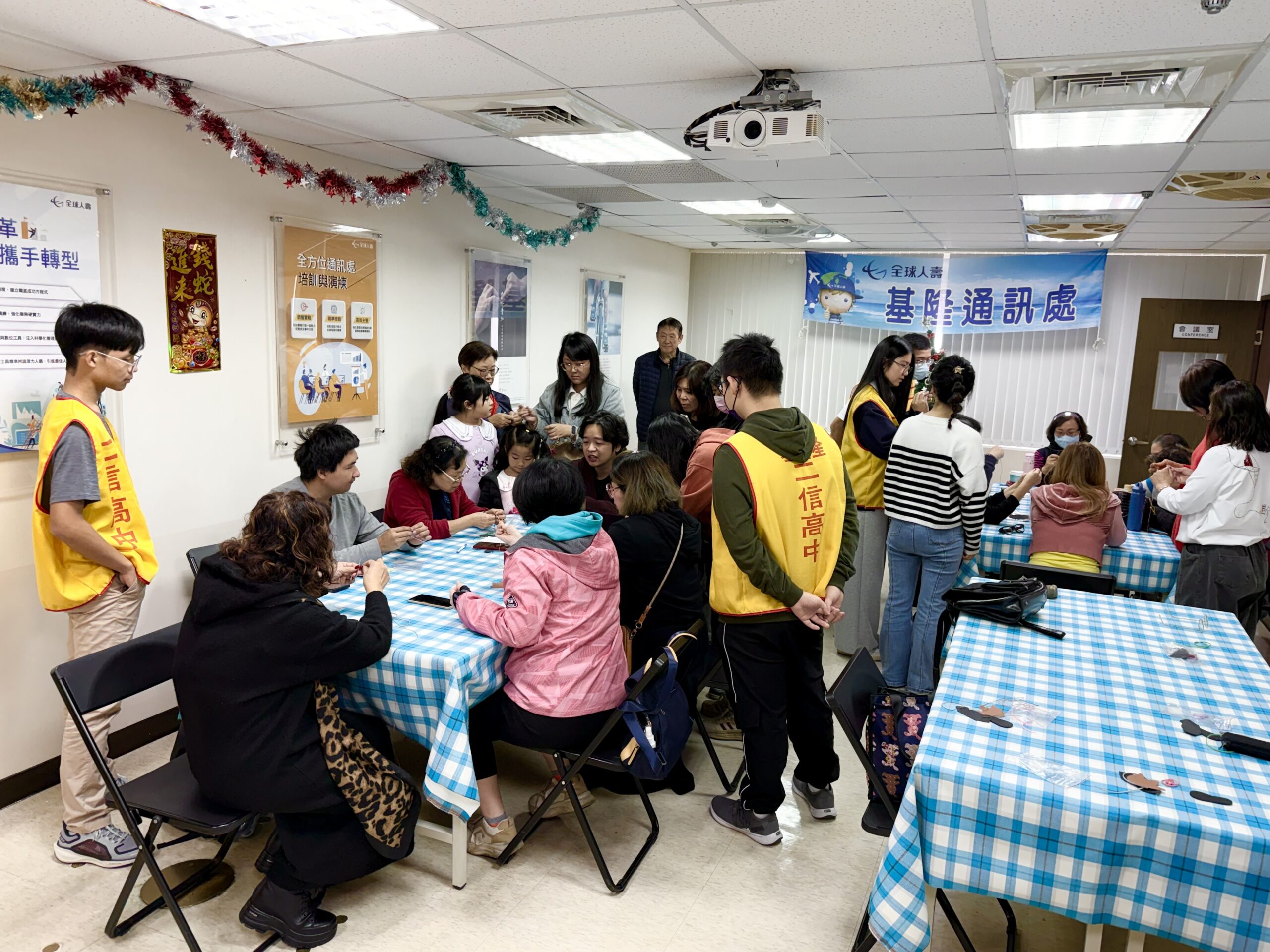 全球人壽舉辦「找到你的腳色,一起邁向步凡未來」鞋作體驗 13 275457A0 9D8A 4211 9C63 61C9EA329ADB scaled