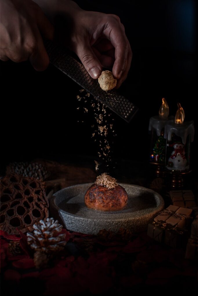 「只有講究,沒有將就」八和和牛聖誕跨年鉅獻!砸近百萬引進白松露 680元就能吃到的「白松露和牛漢堡排」限時登場 11 S 26968072 0 683x1024 1