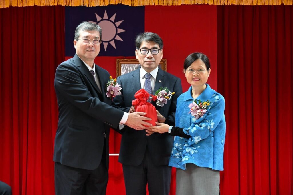 板橋郵局卸、新任局長交接典禮 15 2047563 1024x683 1