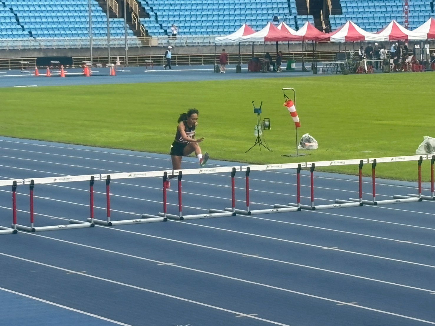 二信高中陪伴孩子「適性揚才」 田徑場上追求夢想成績大放異彩 23 LINE ALBUM 2026125 260128 27