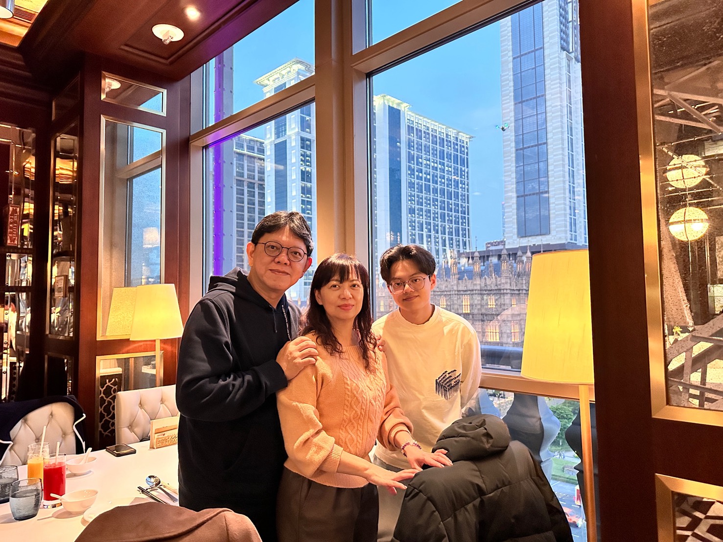 王培宇澳門追星父母陪伴共學體驗澳門產業特色 2 S 8413209