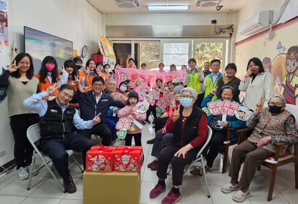 桃園郵局訪視大溪、復興業務 同步關懷偏鄉獨居長者傳遞郵政溫暖 41 11502051 1024x703 1