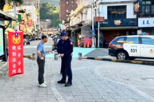 春節走春安心玩 瑞芳警機動派出所暖心守護你 28 MEITU 20260213 145453620 300x200 1