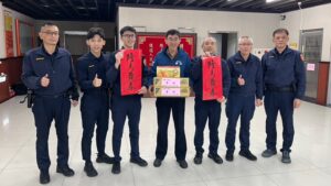 守護市民過好年 春節慰問傳心意 15 %E4%BA%8C 49 300x169 1