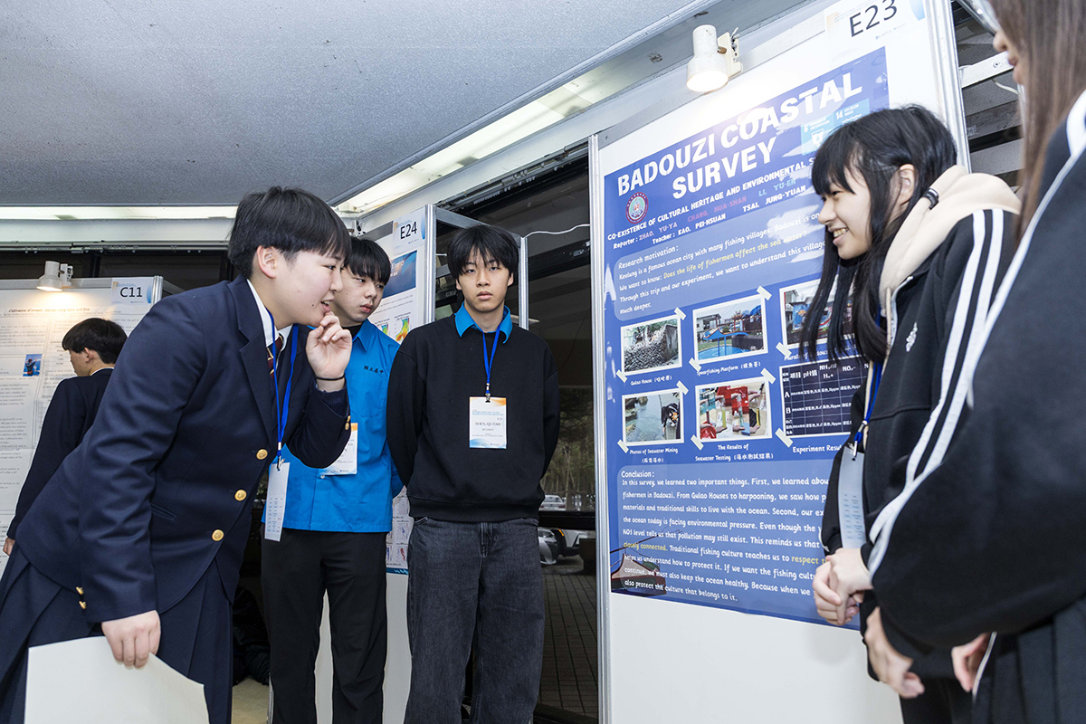 臺日菲三國高中齊聚海大進行跨國海洋教育交流 15 %E8%87%BA%E6%97%A5%E8%8F%B2%E4%B8%89%E5%9C%8B%E7%9A%84%E9%AB%98%E4%B8%AD%E7%94%9F%E9%80%8F%E9%81%8E%E4%BA%A4%E6%B5%81%E5%8A%A0%E6%B7%B1%E4%BA%86%E4%BB%96%E5%80%91%E5%B0%8D%E6%B5%B7%E6%B4%8B%E7%9A%84%E8%AA%8D%E8%AD%98